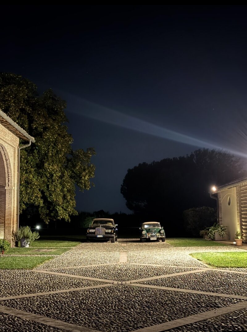 Diciotto anni a Villa Fontanorio: una festa privata tra eleganza e convivialit&agrave;